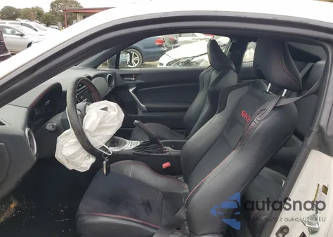 2020 Subaru Brz Limited из США, поврежденный, VIN JF1ZCAC19L9701831